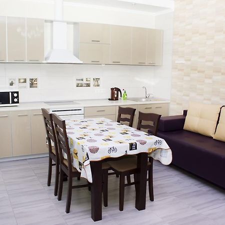 Family Apartments Odessa ภายนอก รูปภาพ